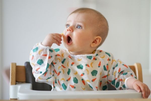 baby self feeding snacks ideal for baby led weaning 